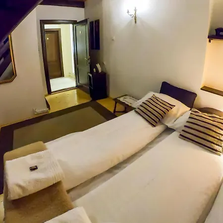 Casa Veche Guest house